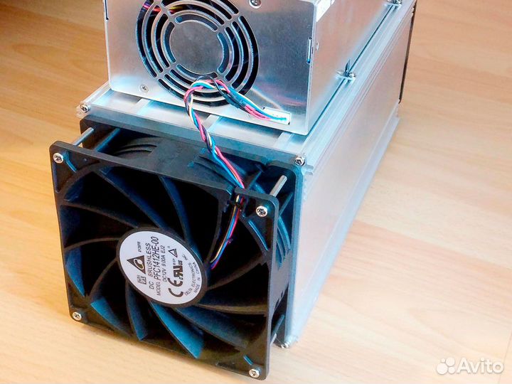 Вентилятор для Whatsminer 140 мм 6 пин кулер новые