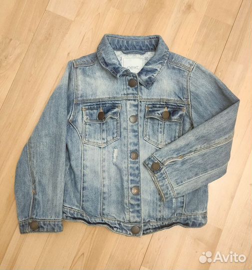 Джинсовая куртка