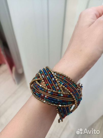 Браслет и бусы из бисера