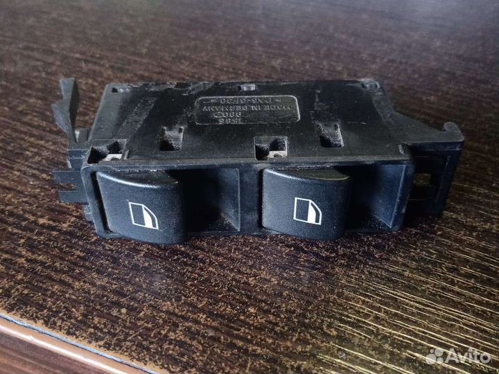 Кнопка стеклоподьемника BMW E46