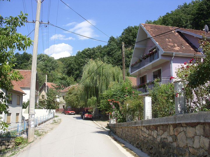 Дом 82 м² на участке 3,3 м² (Сербия)