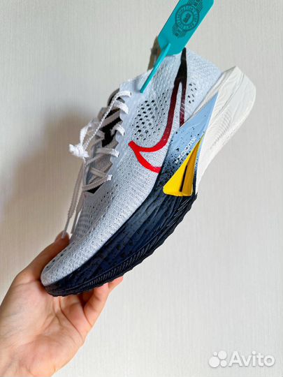 Беговые кроссовки nike zoom vaporfly next 3