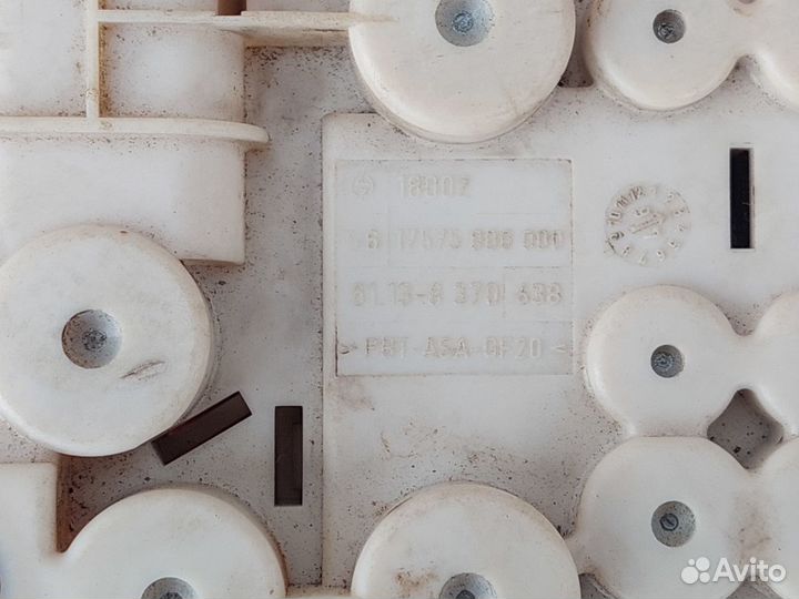 Блок предохранителей BMW E39