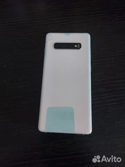 Samsung Galaxy S10+, 8/128 ГБ