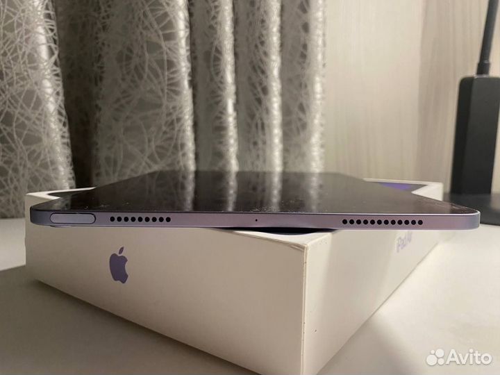 Apple iPad Air (2022) 10.9 Wi-Fi 64GB Purple