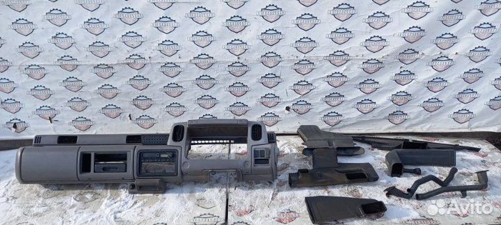 Торпедо Nissan Atlas M2F23 TD23 1992