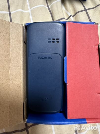 Nokia 100