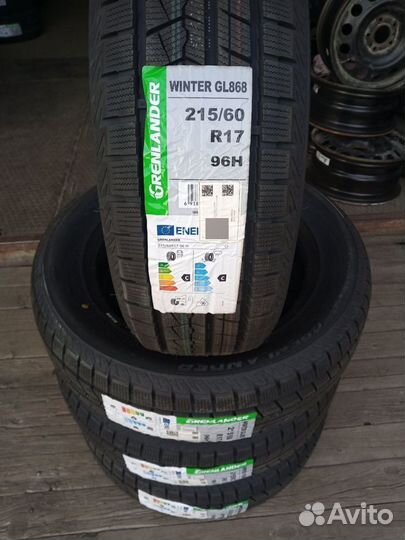 Grenlander Winter GL868 215/60 R17 97H