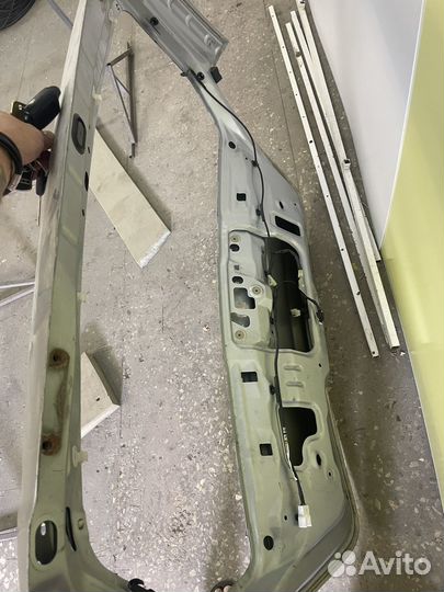 Дверь багажника subaru forester