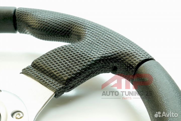 Руль momo Style - без выноса - 320мм (пластик под