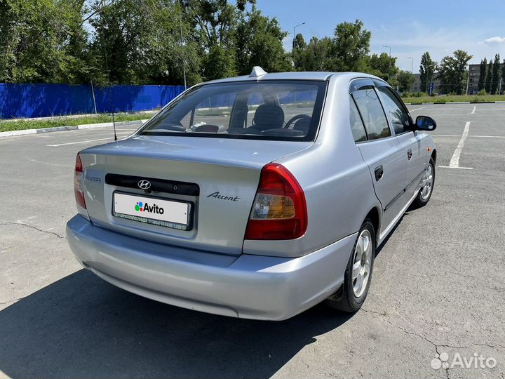 Hyundai Accent s01. Hyundai Accent 1999-2012. Цвет s01 Хендай акцент. Hyundai_Accent as 1999.