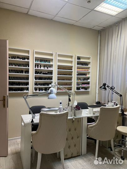 Аренда рабочего места мастера маникюра