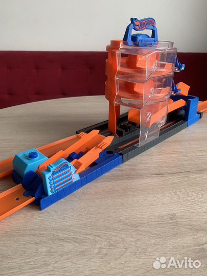 Hot Wheels Автомобильная трасса GBF95