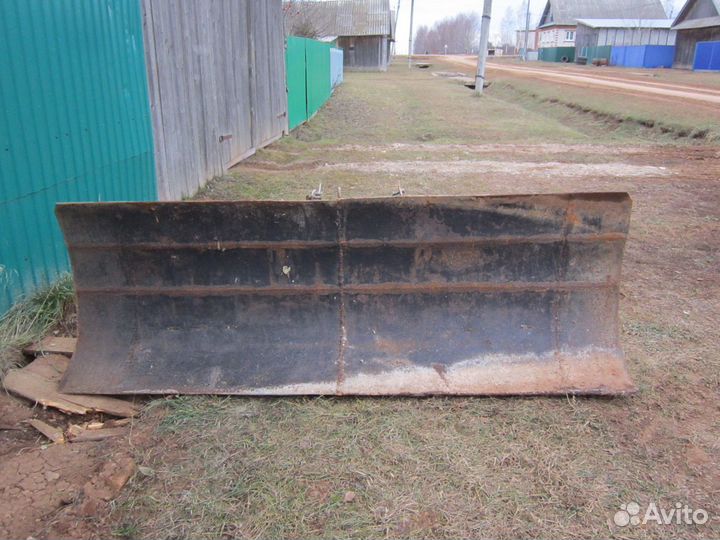 Отвал на мтз