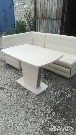 Кухонный уголок