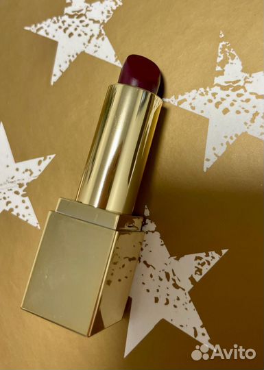 Помада Ester Lauder PureColourEnvy