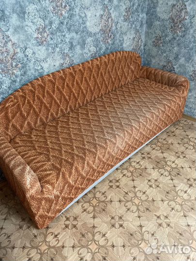 Диван (тахта)