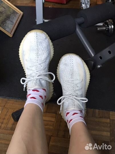 Кроссовки женские adidas yeezy boost 350