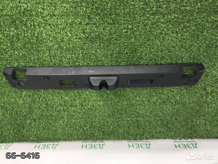 Накладка замка багажника Mercedes S500/550 W221