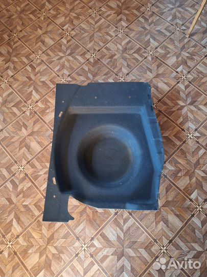 Пол багажника Е211