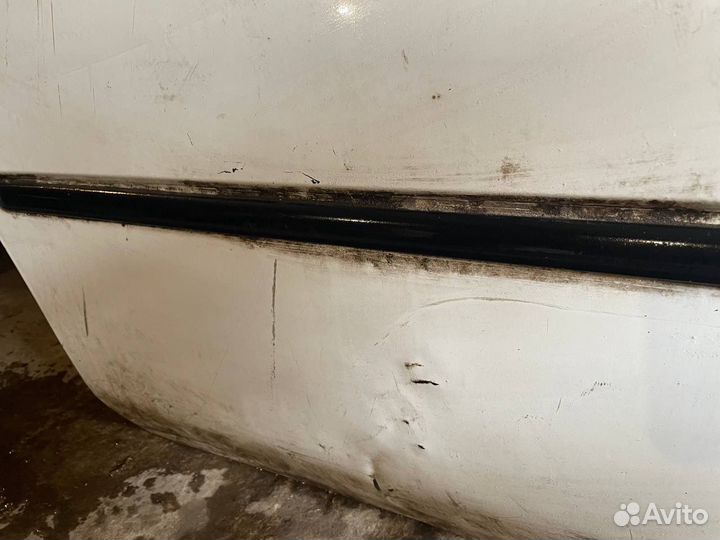 Дверь toyota corolla LX AE100