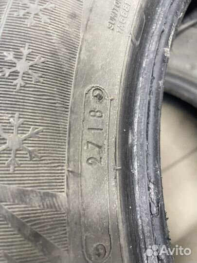 Dunlop SP Winter Ice02 205/55 R16