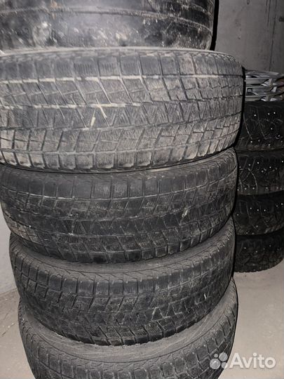 Bridgestone Blizzak Ice 235/65 R18