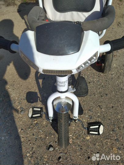 Детский трехколесный велосипед Street trike