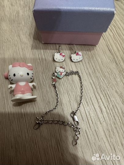 Сережки и браслет hello kitty детский