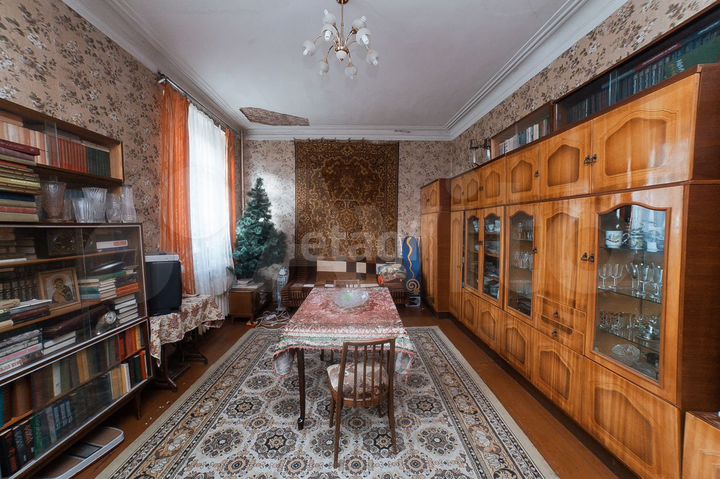 4-к. квартира, 107,3 м², 1/4 эт.