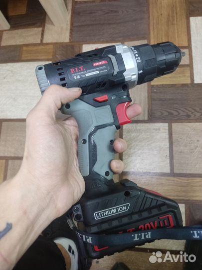 Шуруповерт pit