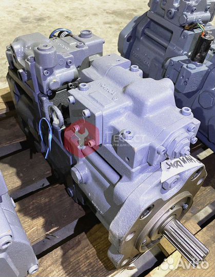 Основной насос Hitachi ZX160W-AMS 4601510