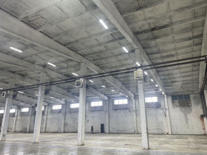 Производство, 3300 м²