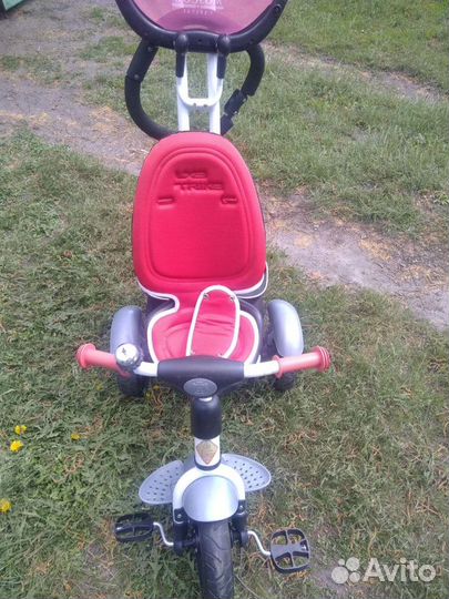 Детский велосипед с ручкой