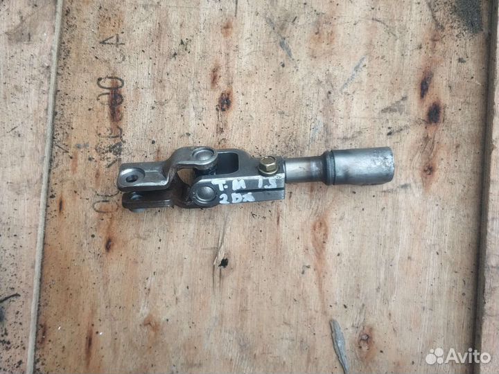 Рулевой карданчик Тойота матрикс 02-08г