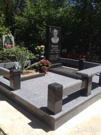 Памятники и благоустройство уборка на могилках