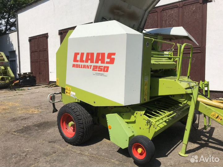 Пресс-подборщик Claas Rollant 250, 1905