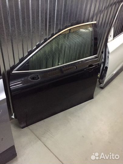 Дверь левая Тойота Камри в 70 Camry V70 20г