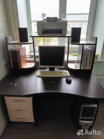 Компьютерный стол бу