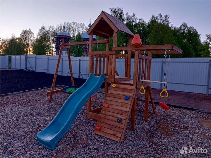 Детская площадка на дачу