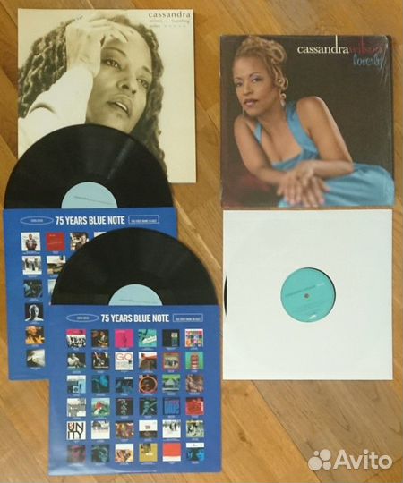 Коллекция виниловых пластинок Cassandra Wilson