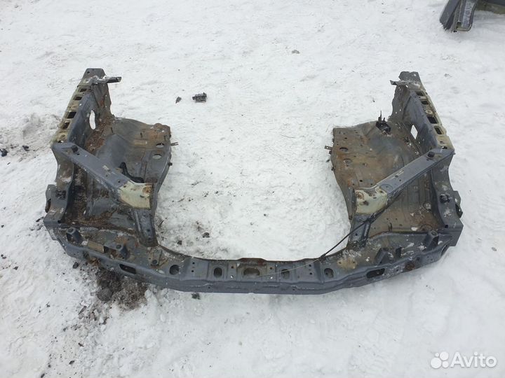Панель передняя часть кузова Kia Sorento1 Соренто