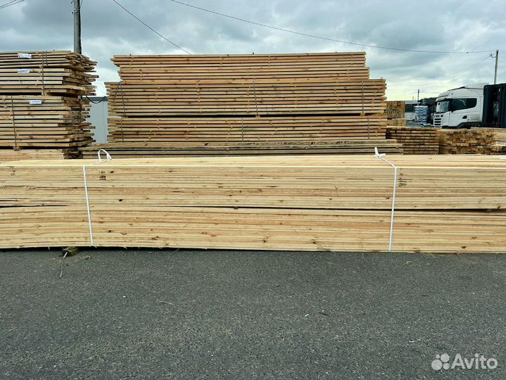 Брус обрезной 200х200х6000мм от производителя