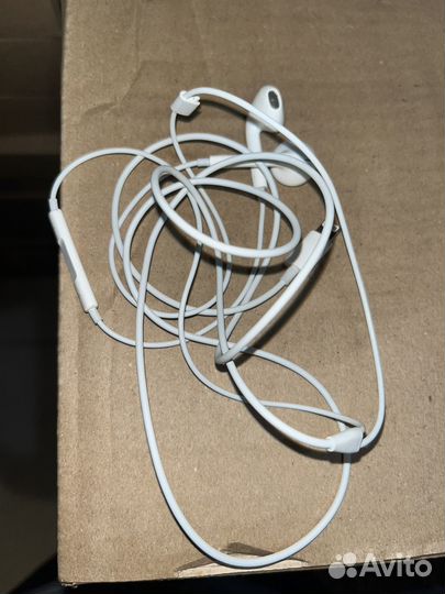 Наушники apple earpods lightning