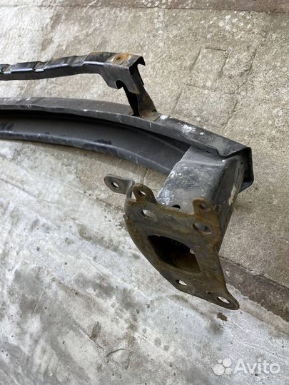 Телевизор / рамка радиатора октавия a5