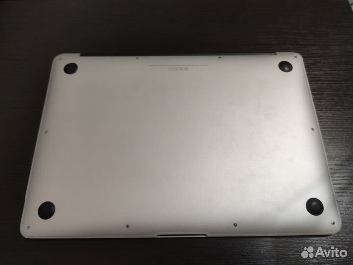 Apple macbook air 13 (2014)