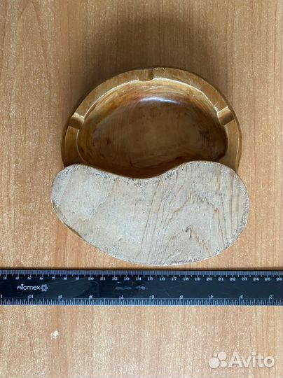 Пепельница из массива дерева