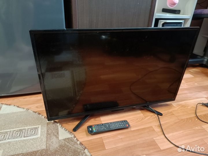 Телевизор, на запчасти