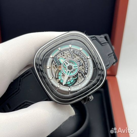 Наручные часы sevenfriday