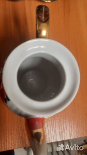 Чайник заварочный Красная Роза. Фарфор лфз. СССР